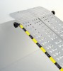 <p>Kit blocco rampe: perno in acciaio chiuso da due manopole poste su entrambi i lati della rampa, le rampe restano bloccate e unite perfettamente.</p>